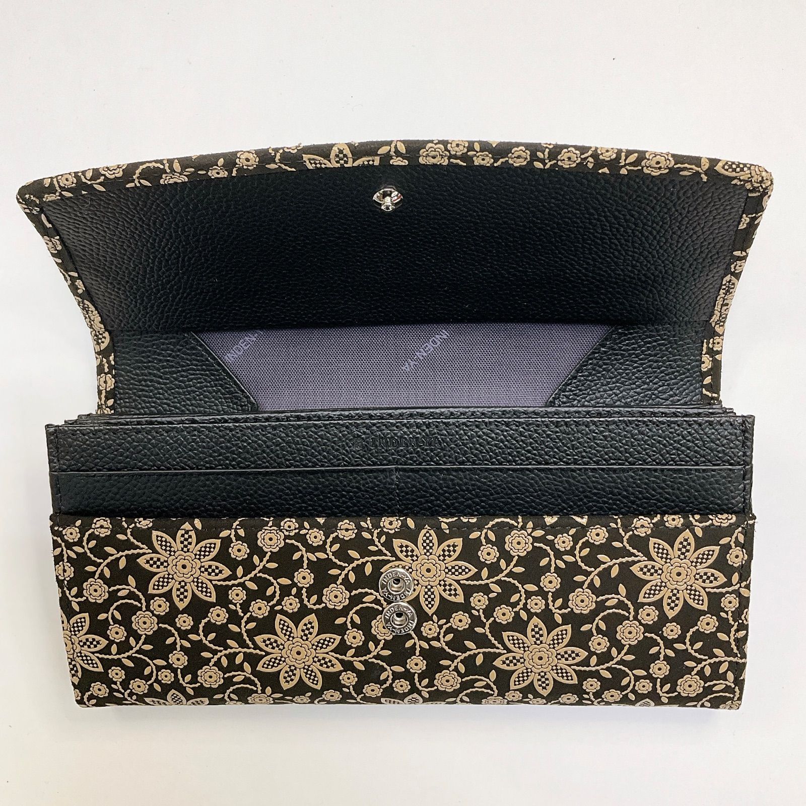 新品未使用品 甲州印伝 札入れ【クレマチス 黒×白漆】長財布 印傳屋 母 