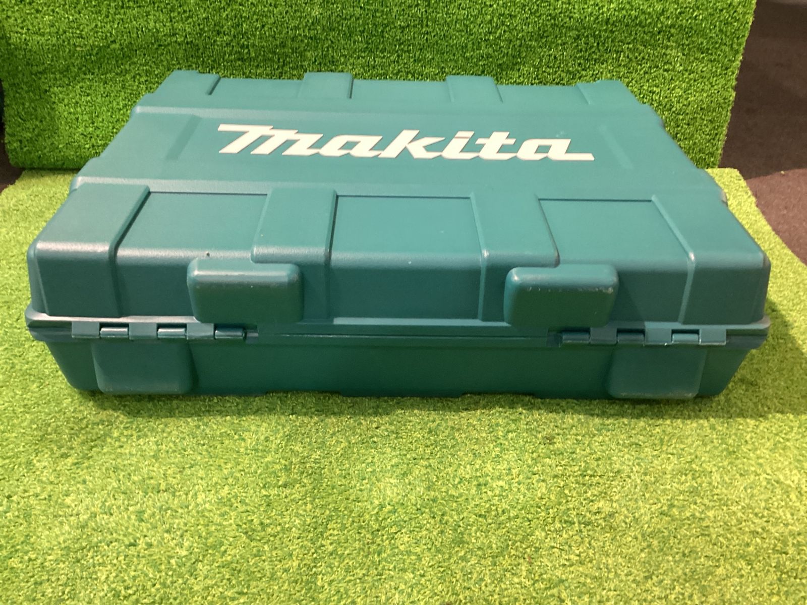  マキタ 18 V充電式圧着機 シ-110 その他 電動工具 エア工具