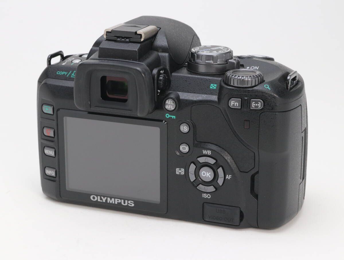 ダブルズームキット シャッター数