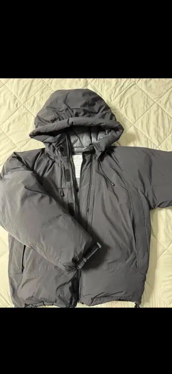 LEVEL 7 グースダウン パーカ