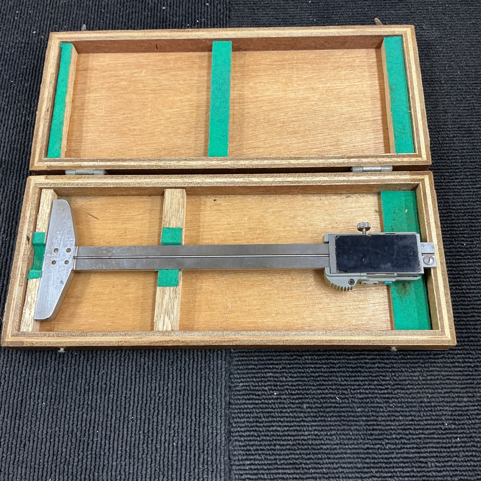 カノン KANON デジタルデプスゲージ E-15 B 細穴