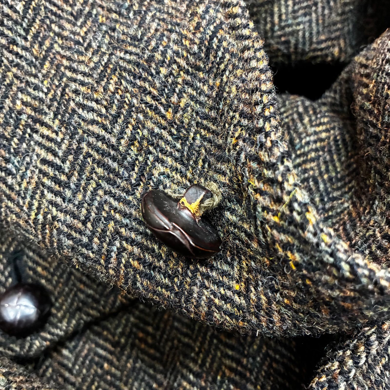 美品 OCTOPUS ARMY × Harris Tweed ランチコート L 美品 OCTOPUS ARMY × Harris Tweed ランチコート L 【公式通販】