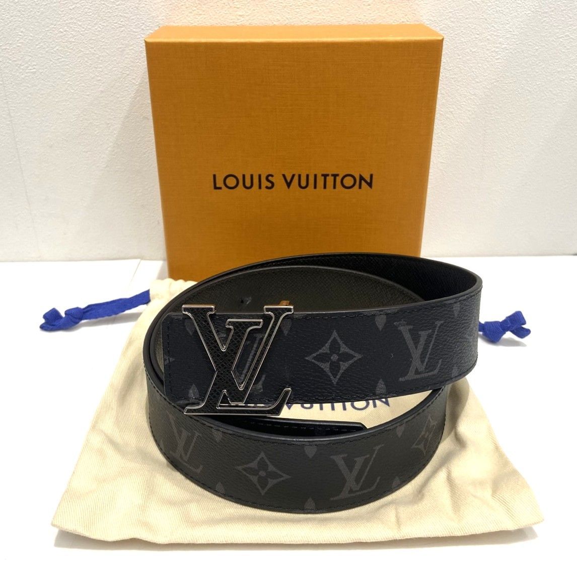 ルイヴィトン メンズ ベルト ダミエグラフィット 保存袋・箱付 コレクション ルイヴィトン メンズ ベルト ダミエグラフィット 保存袋・箱付
