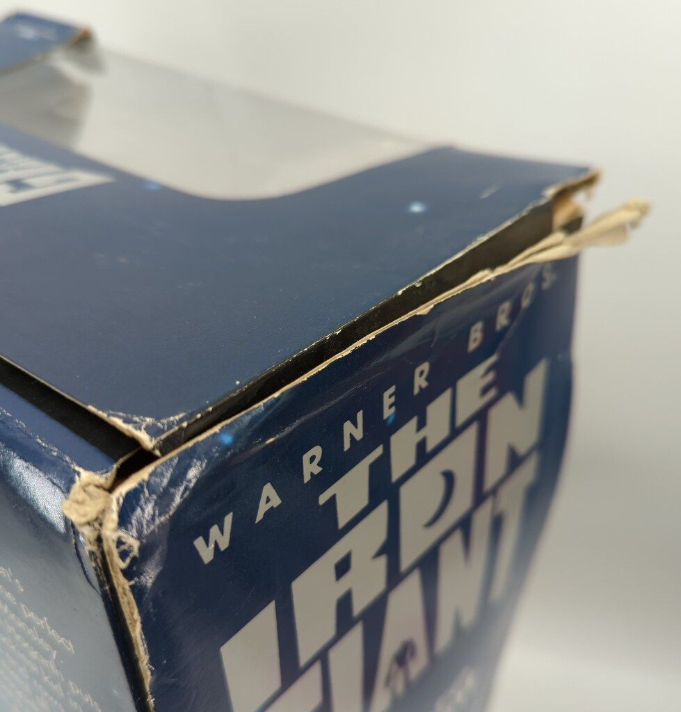 TRENDMASTERS (ACTION FIGURE) 工場 ULTIMATE IRON GIANT Ultimate