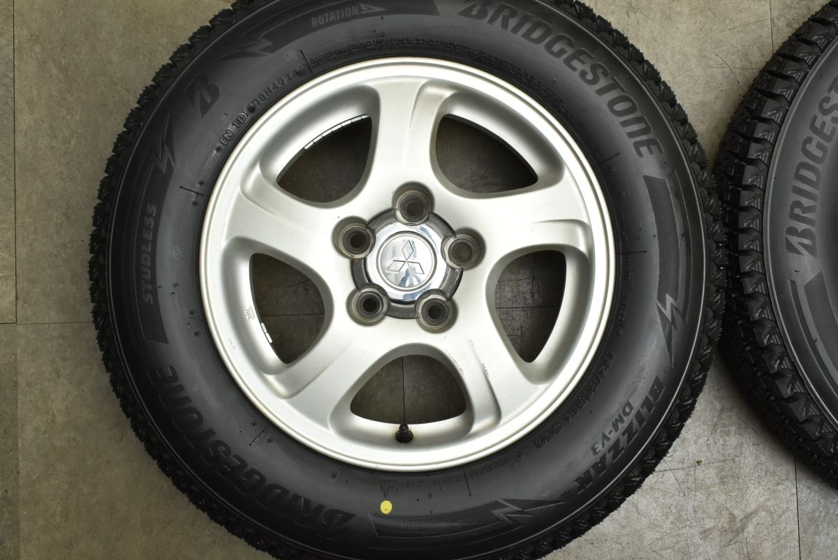 スタッドレス 可