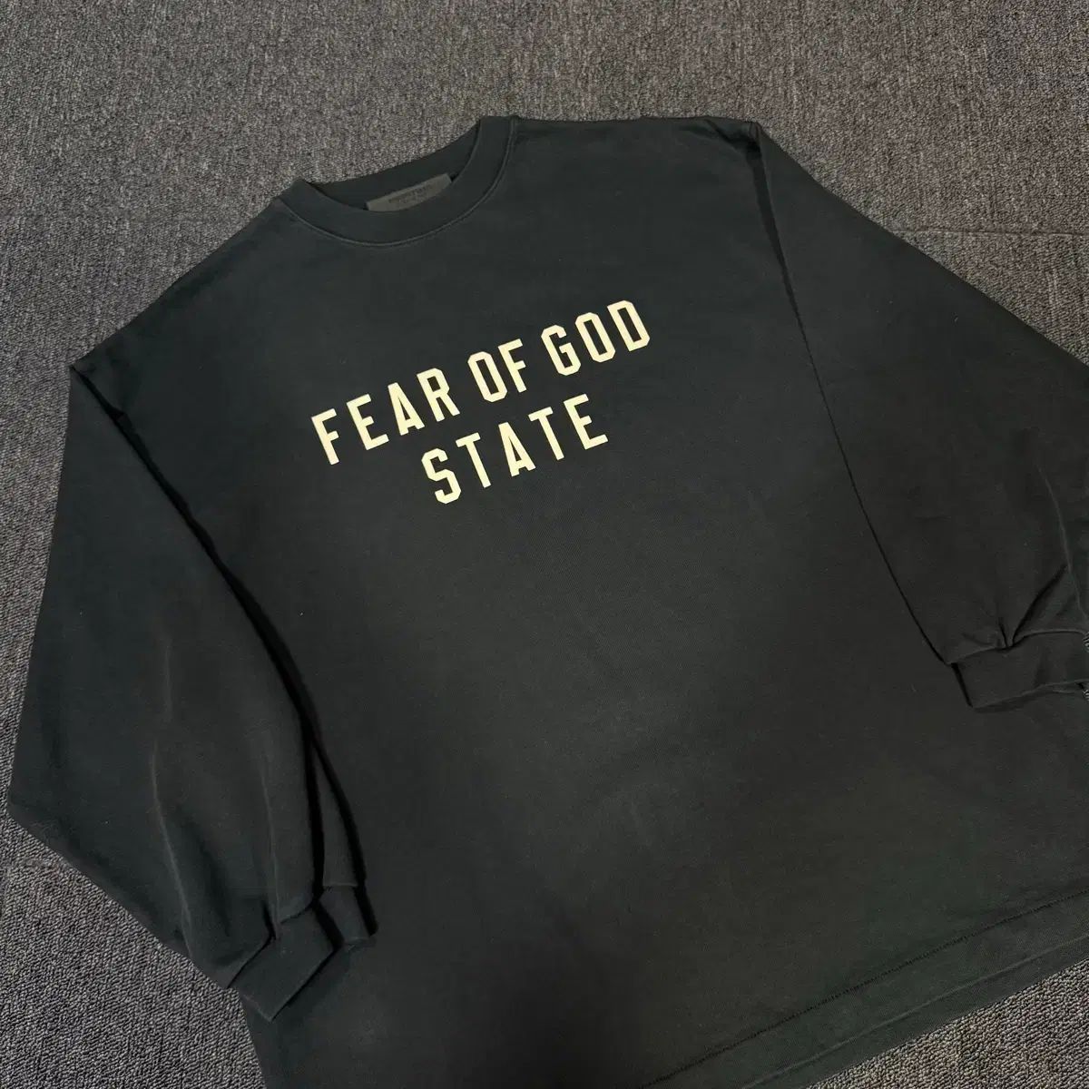 エッセンシャル フィアオブゴッド ロングスリーブ