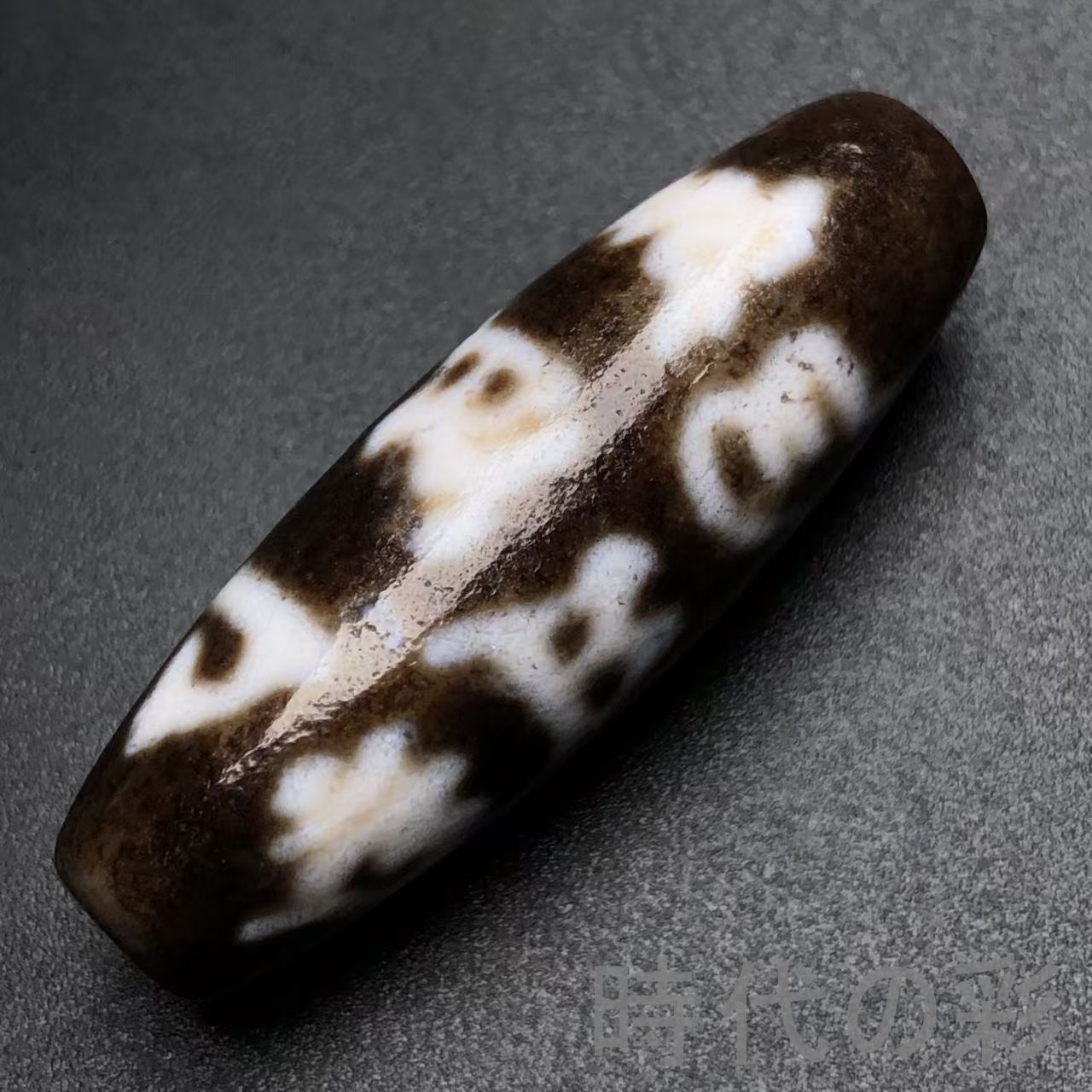 オールドチベット メノウ瑪瑙 銀線象嵌『如意六字真言天珠』大玉根付 緒締玉提げ物 2025年最新】Yahoo!オークション -緒締玉の中古品・新品・未使用品一覧