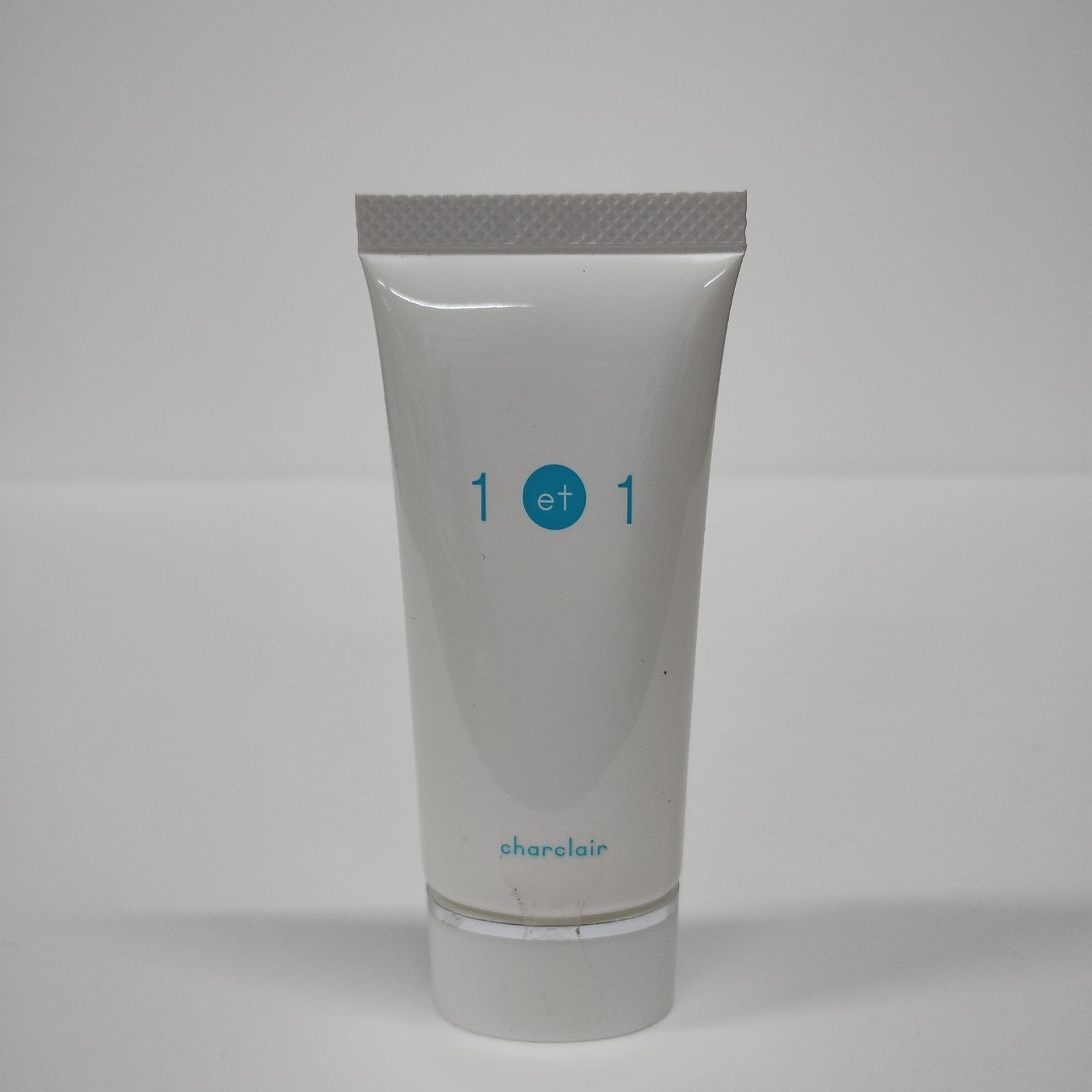 F2202 K charclair シャルクレール アンエアン 1et1 美白美容液M 30ml