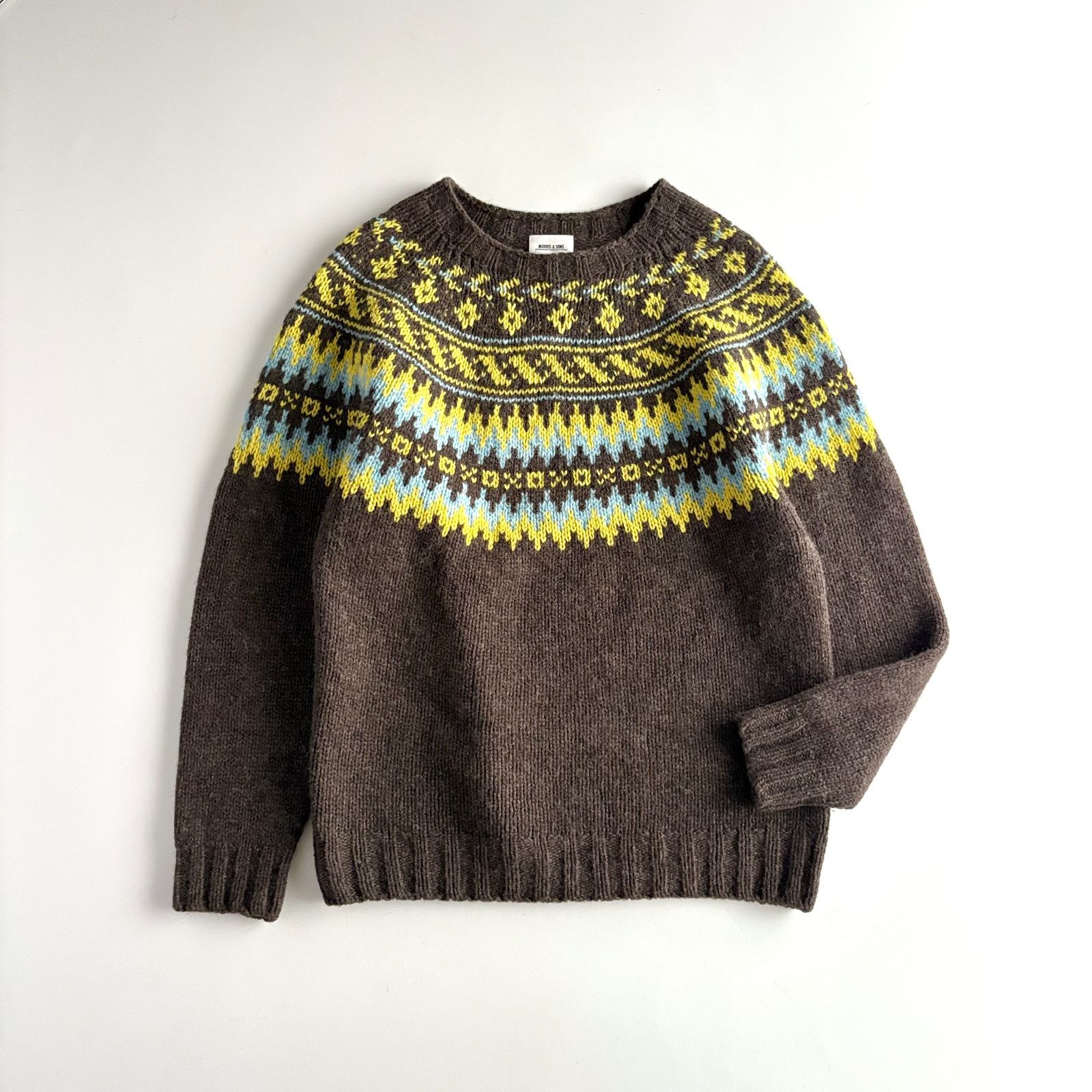 美品 / MORRIS&SONS モリスアンドサンズ / ウール100% 求心編み