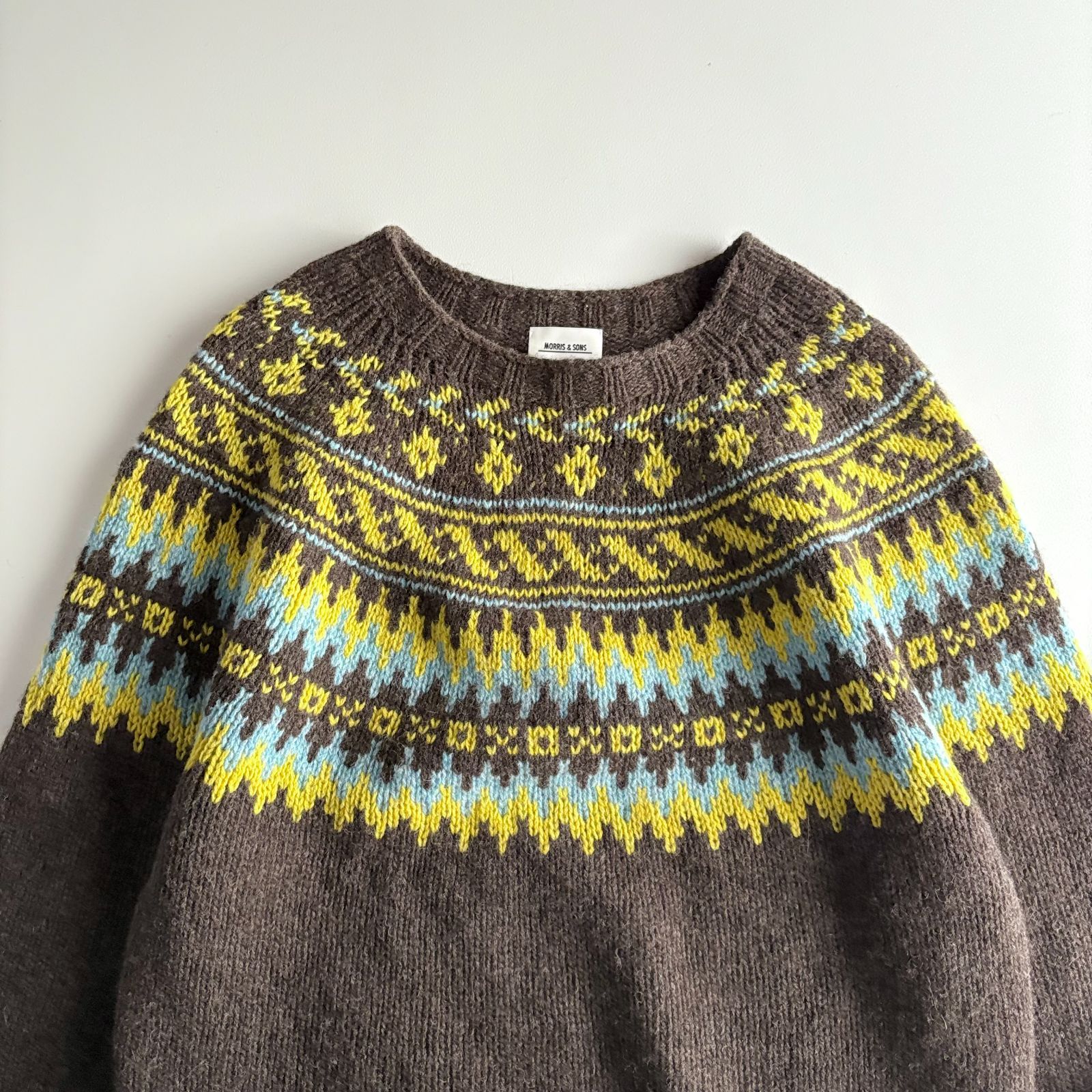 美品 / MORRIS&SONS モリスアンドサンズ / ウール100% 求心編み