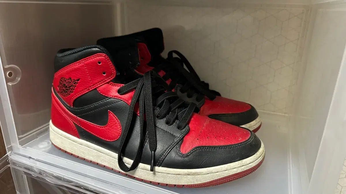 ジョーダン1 ミッド ブレーザー 275