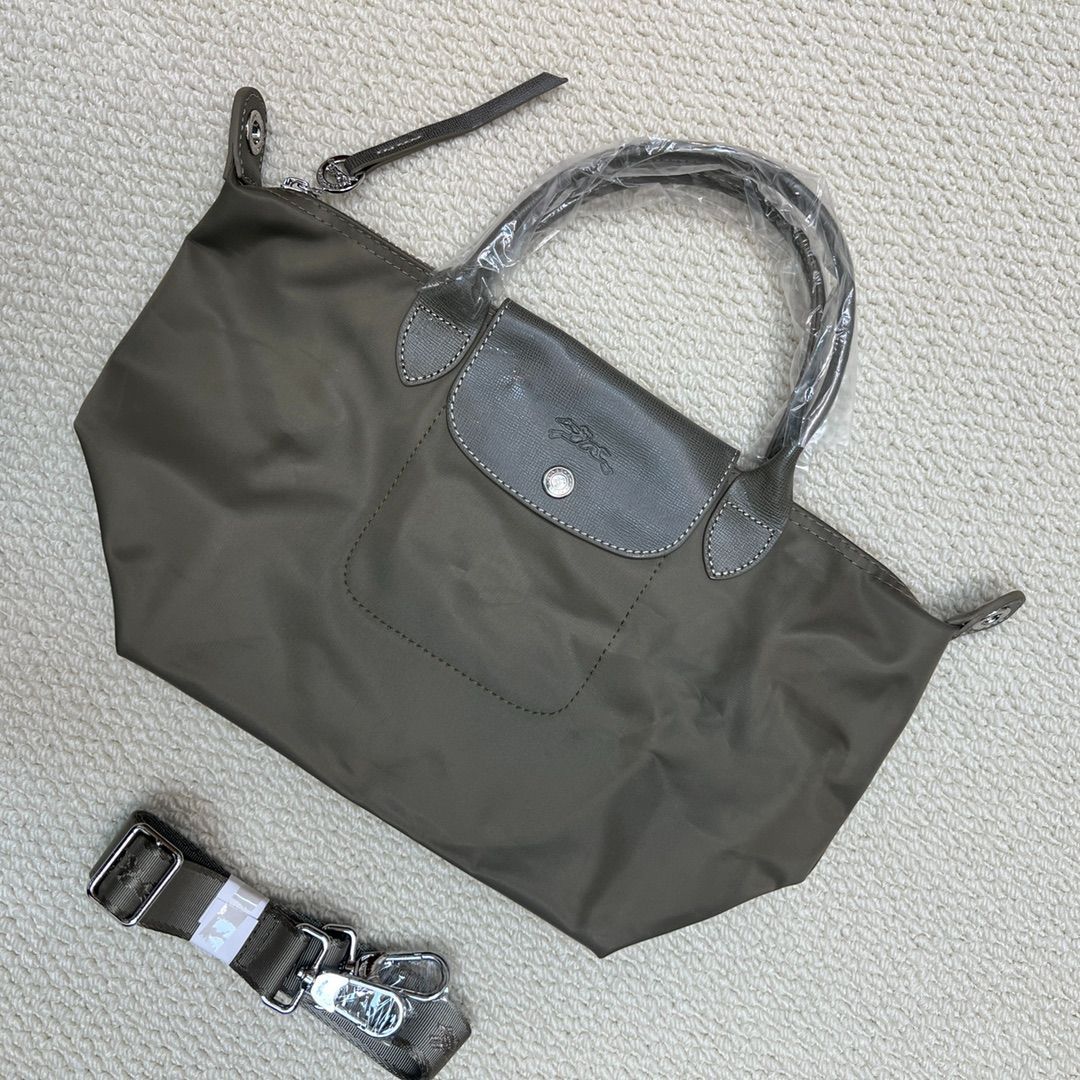 Longchamp ロンシャン プリアージュ トートバッグ ナイロン オリーブM