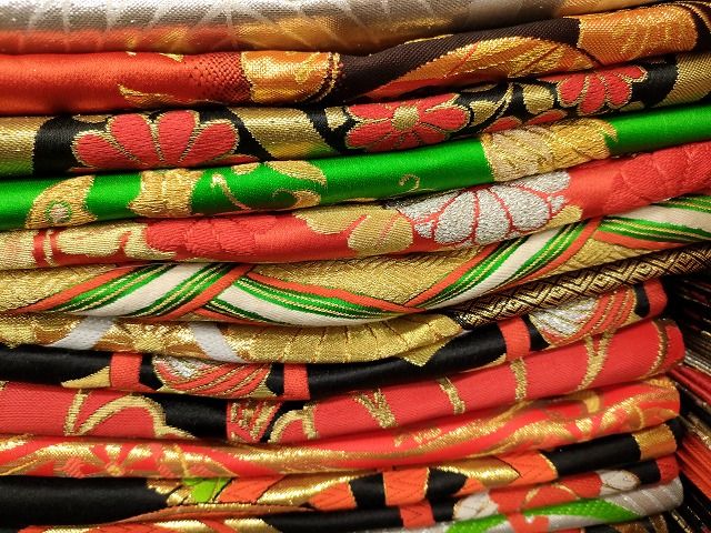  子供帯 まとめて 35点 鳳凰 鶴 孔雀 花柄 七宝 毬 アンティーク 金銀糸 など 着用 多数 あり se 3879 帯 兵児帯 着物 浴衣 和小物