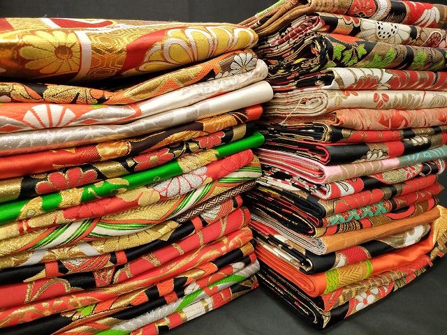 子供帯 まとめて 35点 鳳凰 鶴 孔雀 花柄 七宝 毬 アンティーク 金銀糸 など 着用 多数 あり se 3879
