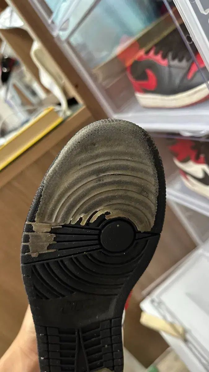 ジョーダン1 ハイ ディファイアント 265