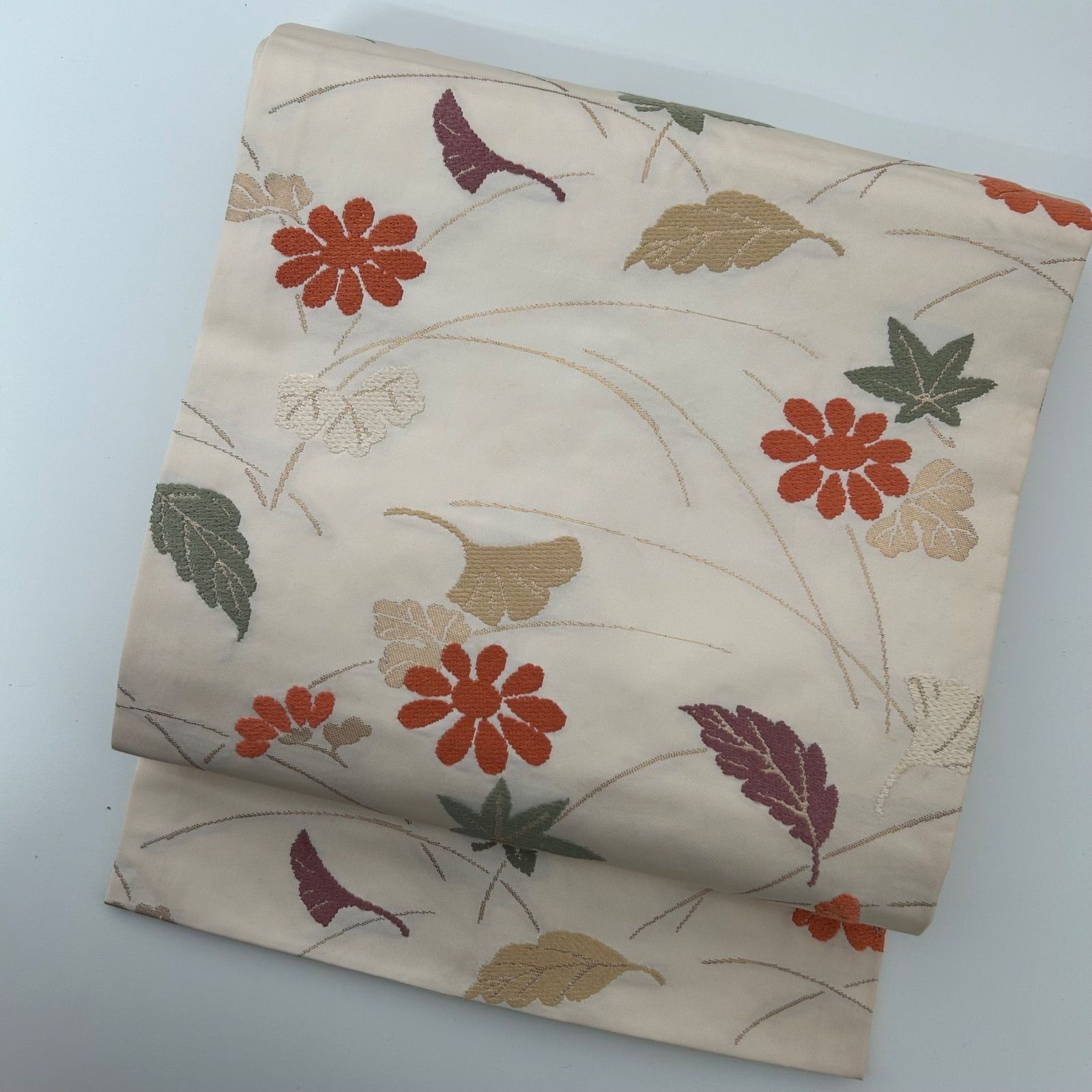 名古屋帯 正絹 唐織 美しい花草文 九寸 MA-2581 - メルカリ