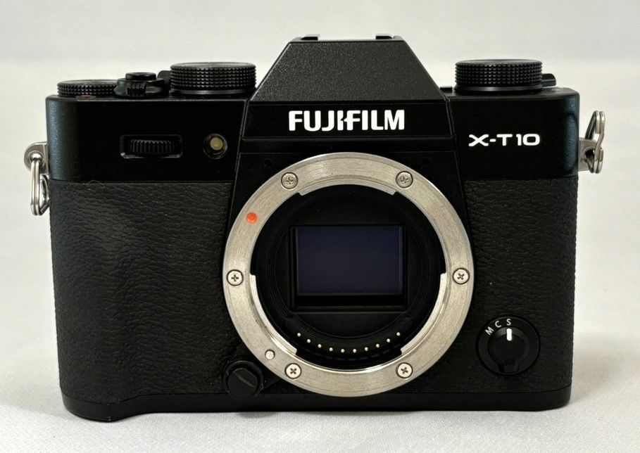 FUJIFILM X-T10 ボディ ブラック 黒 ミラーレス一眼 - メルカリ
