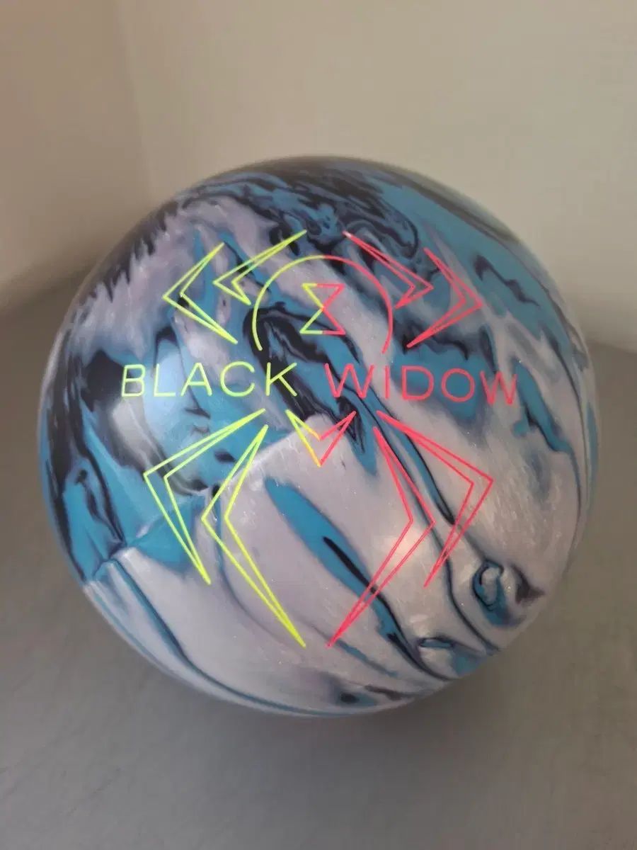 ボール ブラックウィドウマニア ハイブリッド 15 p