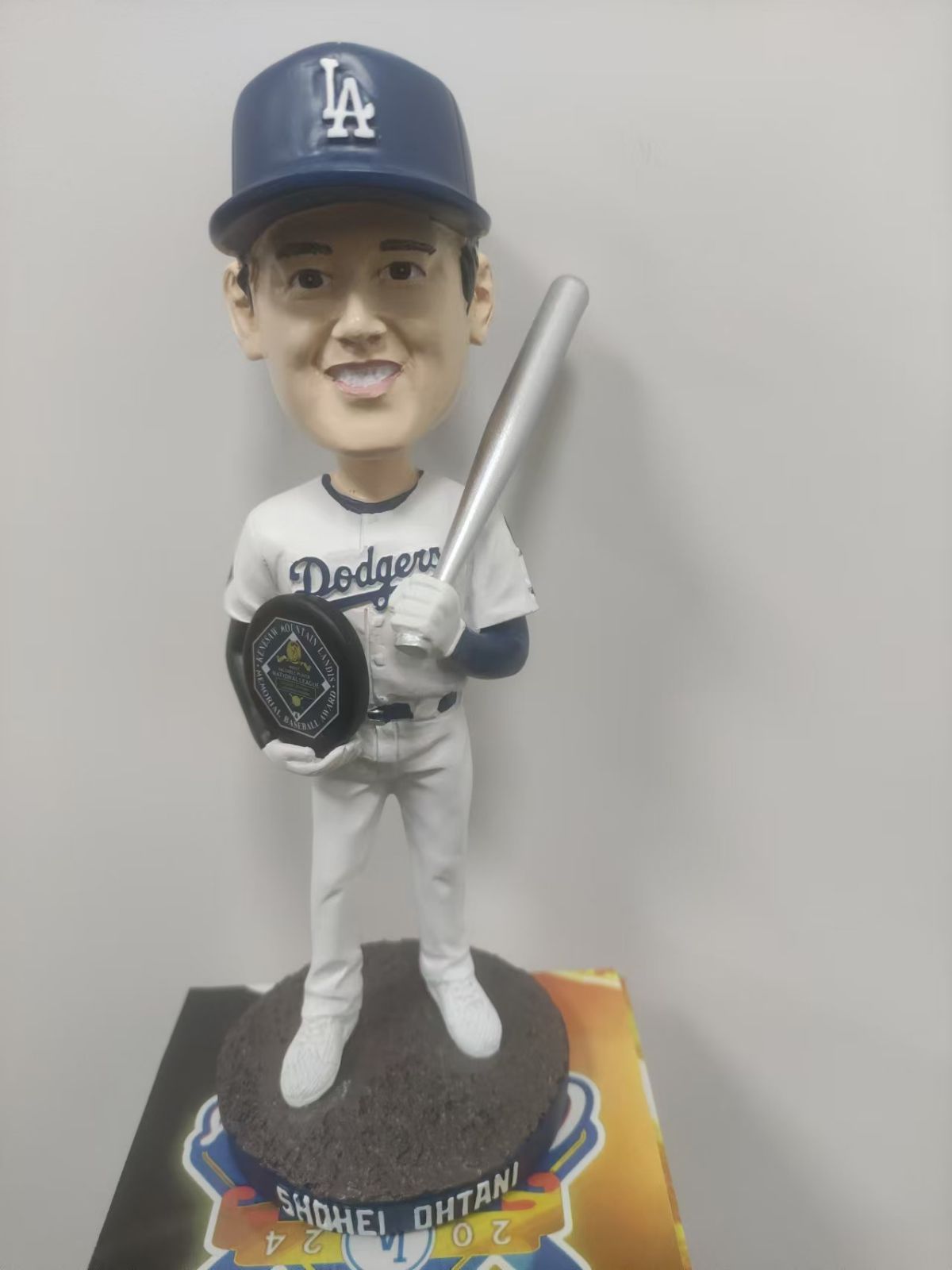新品 大谷翔平ボブルヘッド2025 DodgersシルバーバットMVP - メルカリ
