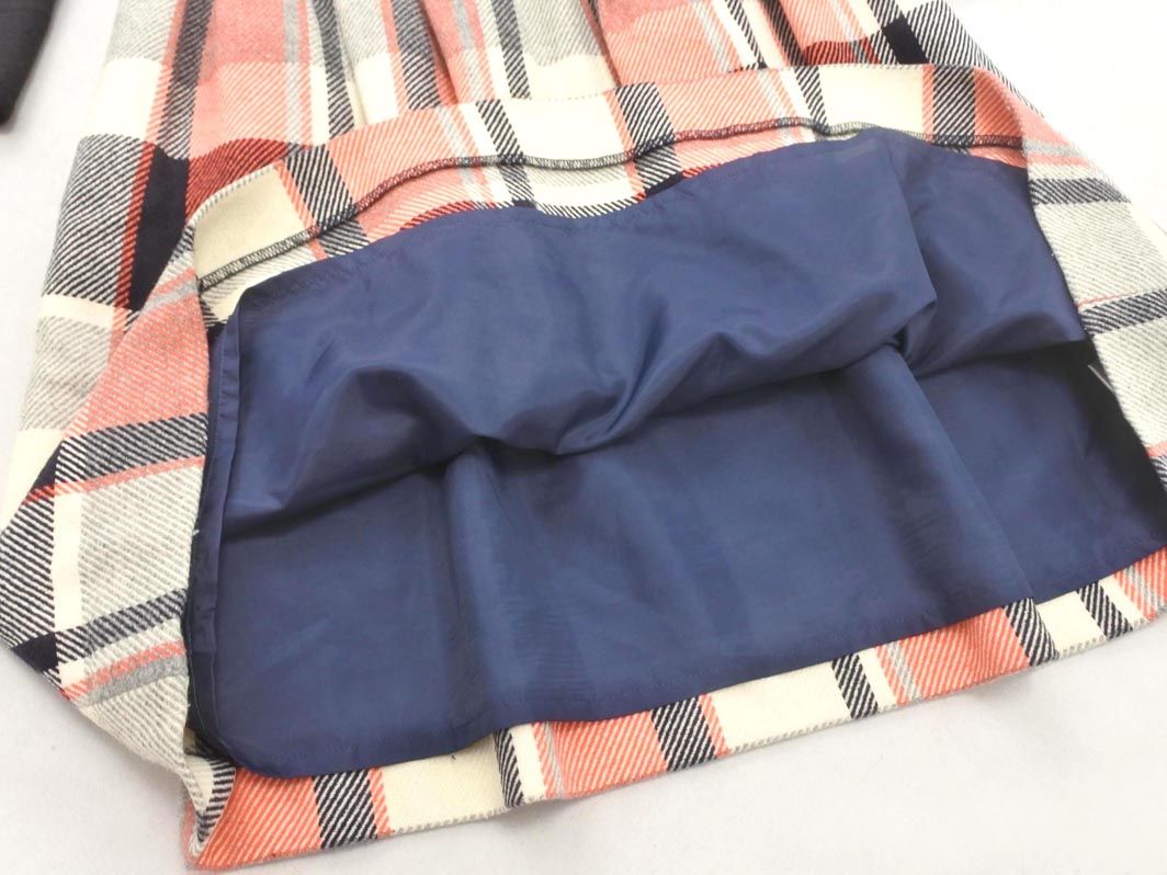 バーバリーブルーレーベル リブニットチェックスカートワンピース バーバリー ブルーレーベルレーベル ニット ワンピース チェック 金