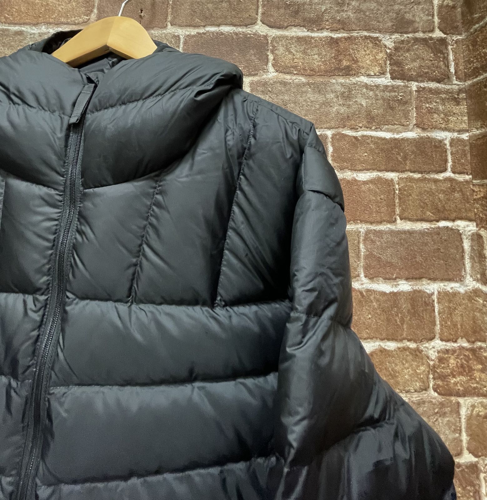 Supreme Micro Down Half Zip Hooded Pullover Black／Medium PERTEX