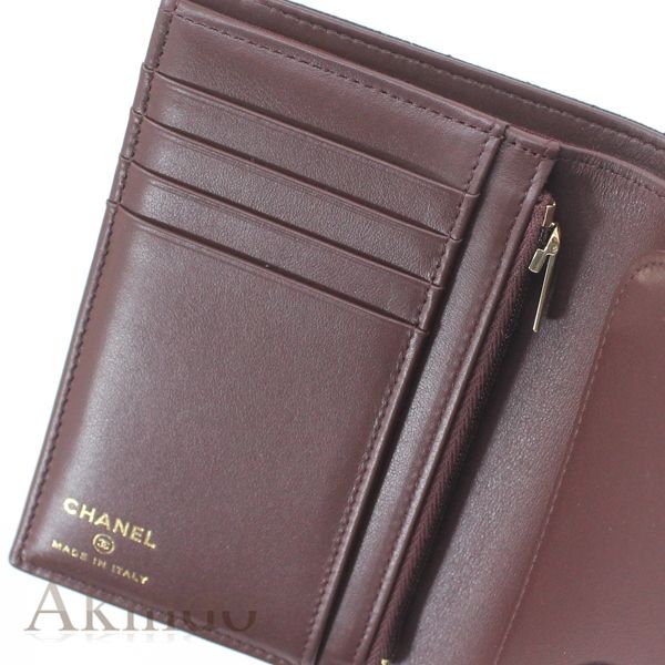  CHANEL シャネル パスポートケース 二つ折り 財布 ウォレット カードケース コインケース キャビアスキン 黒 ブラック ココマーク 小銭入れ レディース メンズ レザー 本革 コンパクト プレゼント 二つ折り財布 折り財布