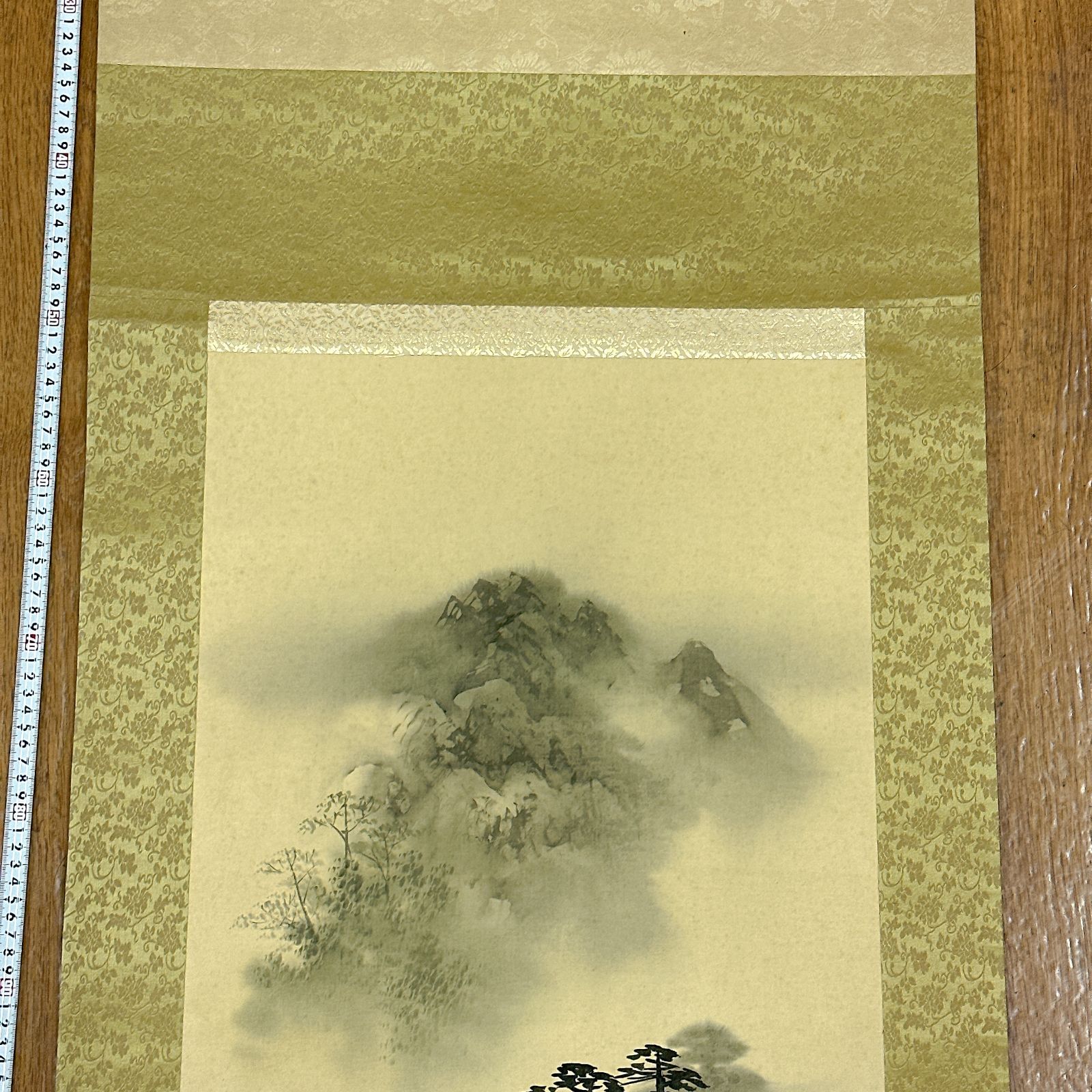 掛軸 水墨山水画 作者不明 落款あり 春光 山水図 日本画 風景画 墨絵