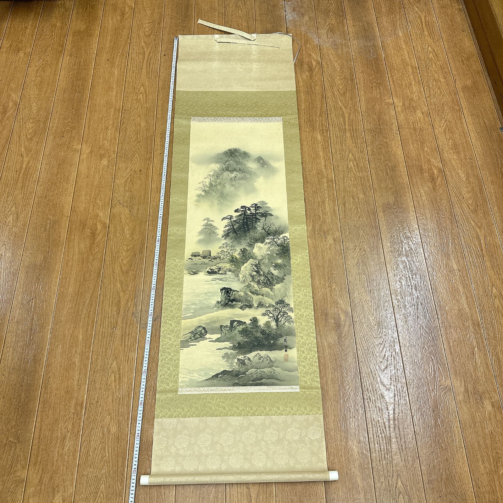 掛軸 水墨山水画 作者不明 落款あり 春光 山水図 日本画 風景画 墨絵