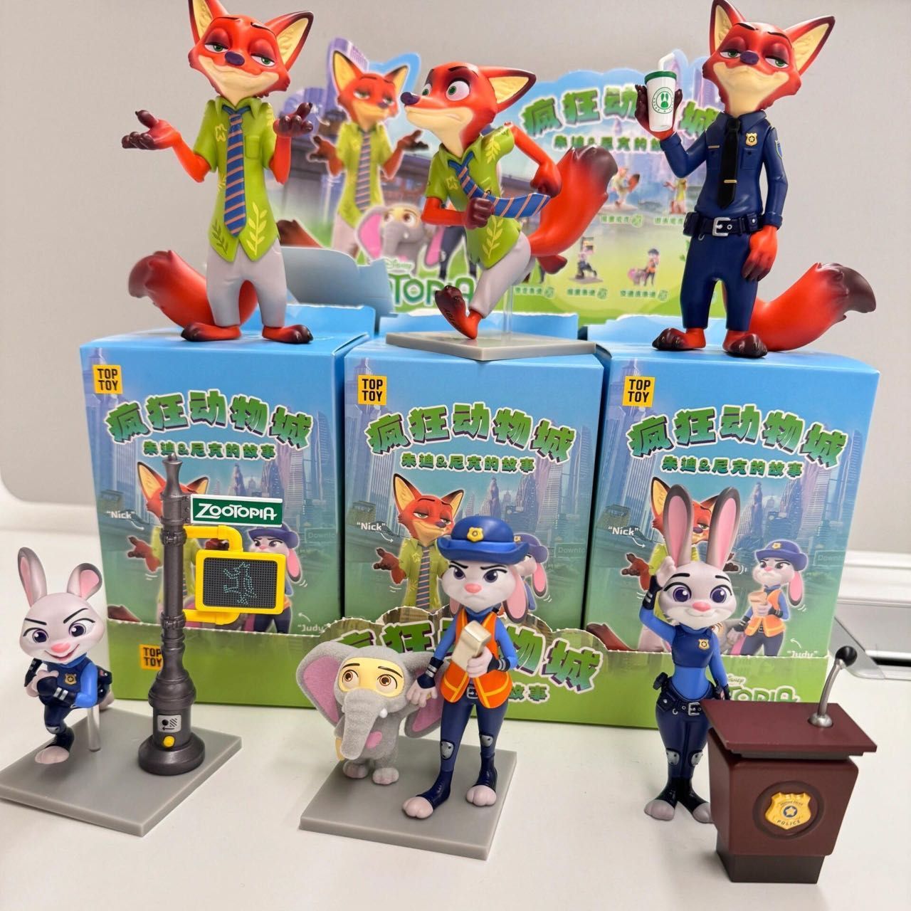 海外限定】TOPTOY✖️ディズニー ズートピア ランダムボックス