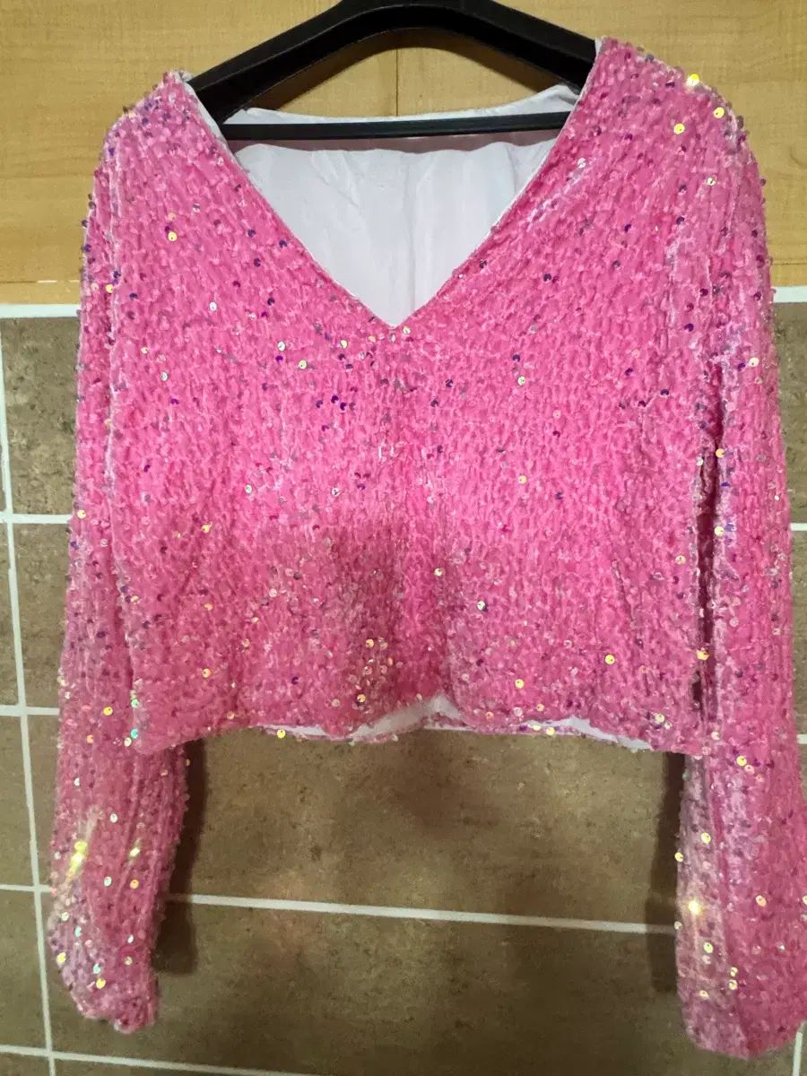 ピンク スパンコール 長袖 Tシャツ