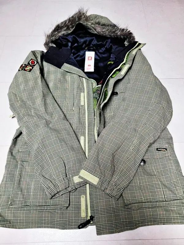 ボタン スノーボード スキー ジャケット ズボン セットアップ ポール1253