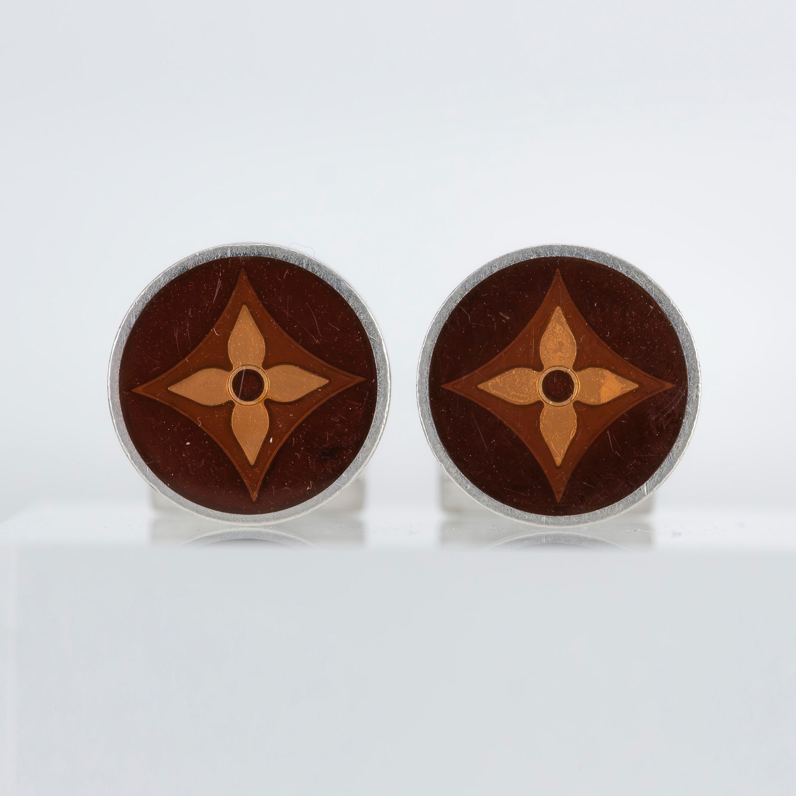 ルイ・ヴィトン LOUIS VUITTON ブトン・ドゥ・マンシェット フルール