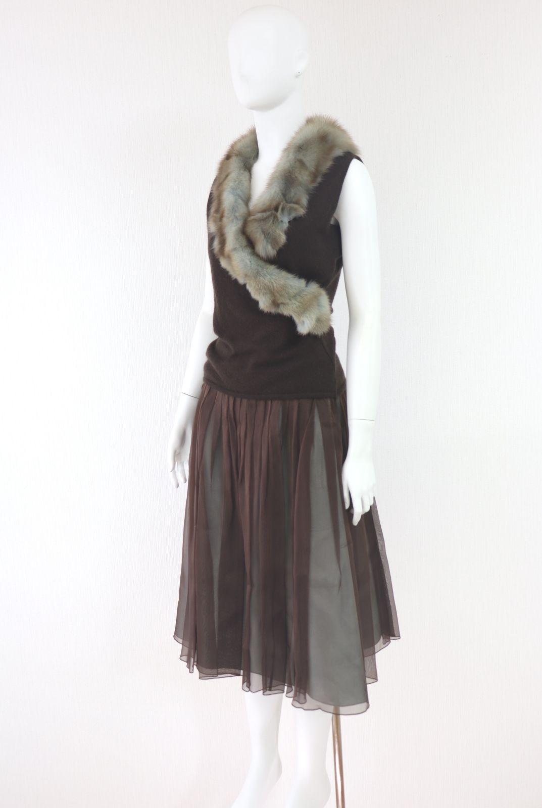 FOXEY セーブルファー付カシミヤトップスとシフォンスカートセットアップ フォクシー