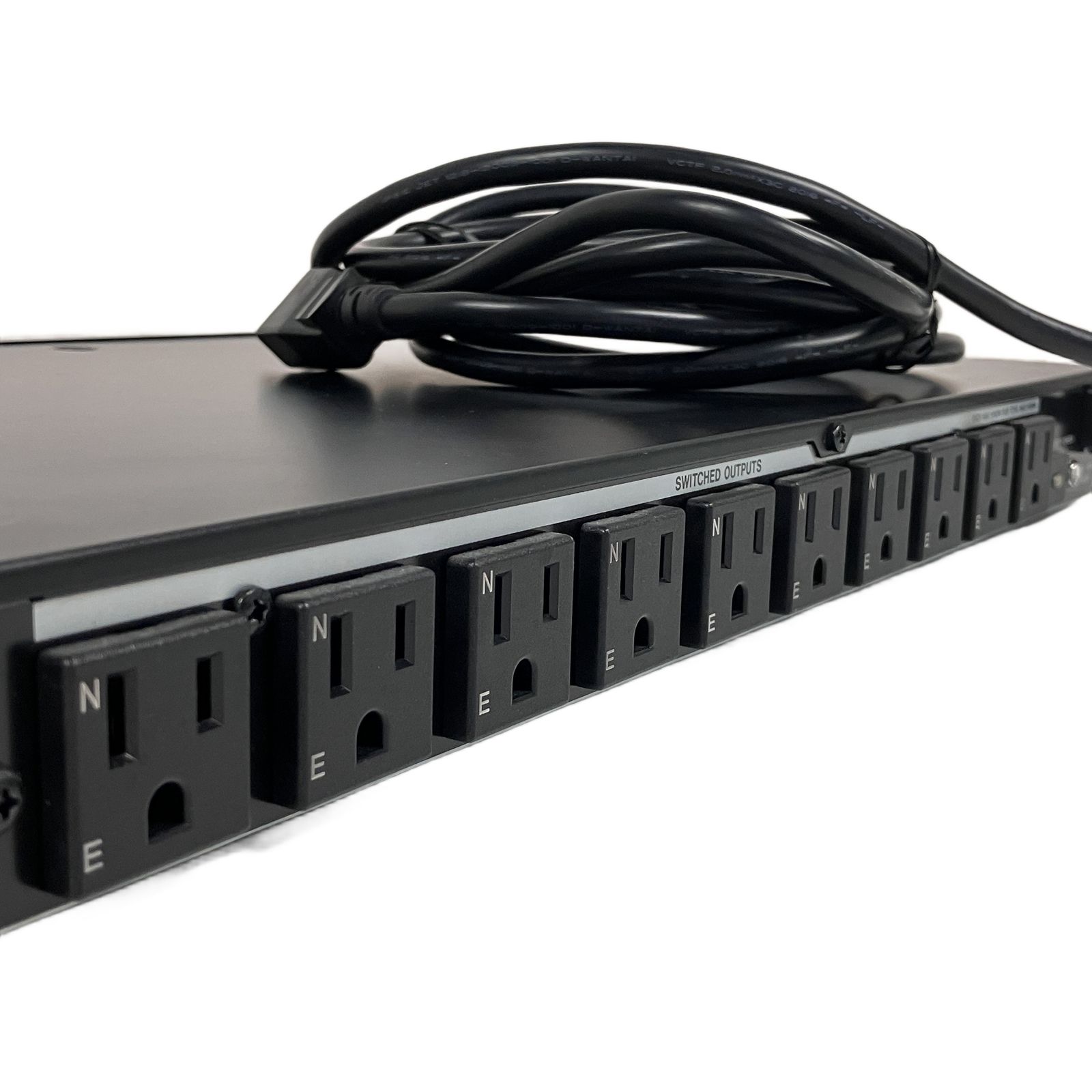 TASCAM AV-P250 ラックマウント電源タップ TASCAM AV-P250 ラックマウント電源タップ パワーディストリビューター