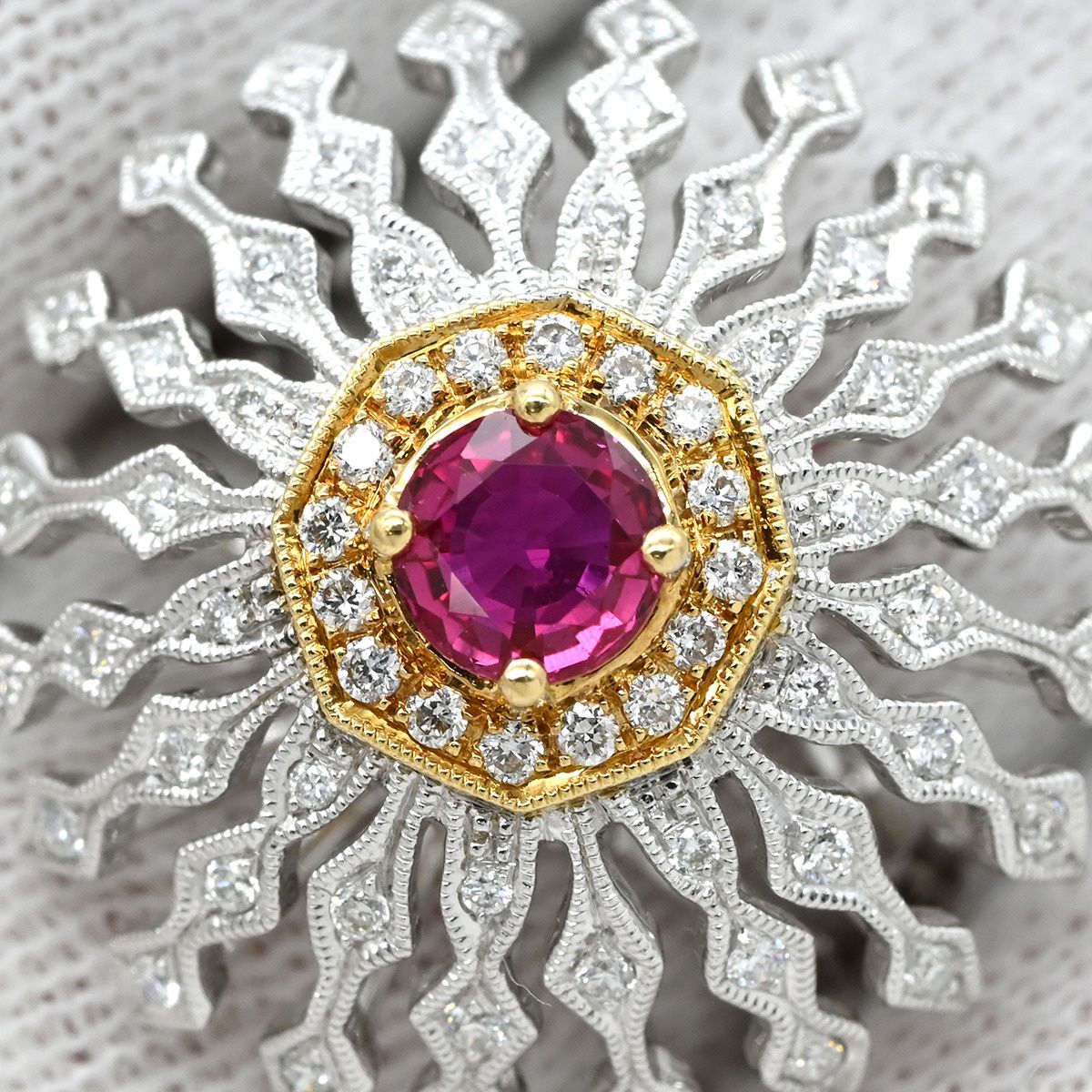 透かし彫り 13号