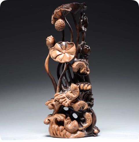 黒檀の木の彫刻は毎年魚の根の彫刻のハスの花の置物家の根の彫刻の装飾 があります