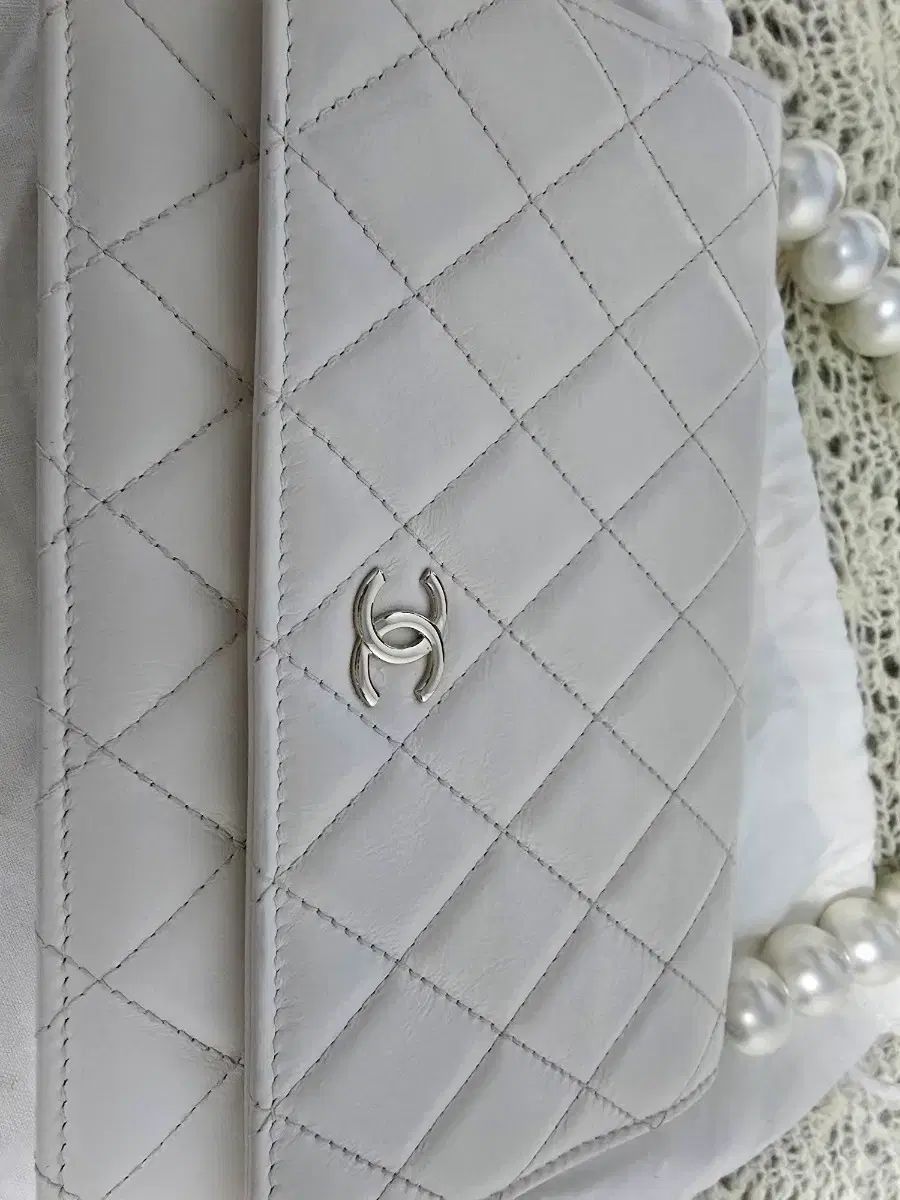  シャネル パール Classic WOC メッセンジャーバッグ ショルダーバッグ