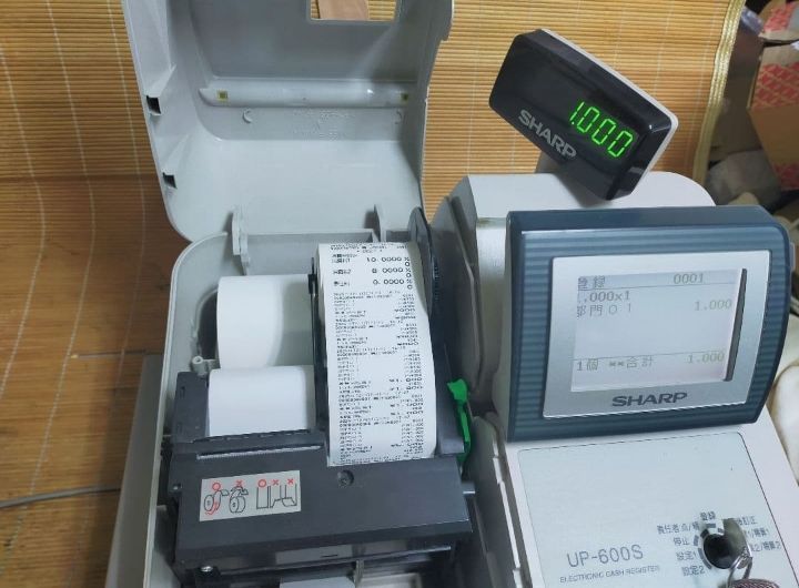 ☆ SHARP 電子 レジ スター☆ UP-600S ☆ジャンク部品取りに☆電源が