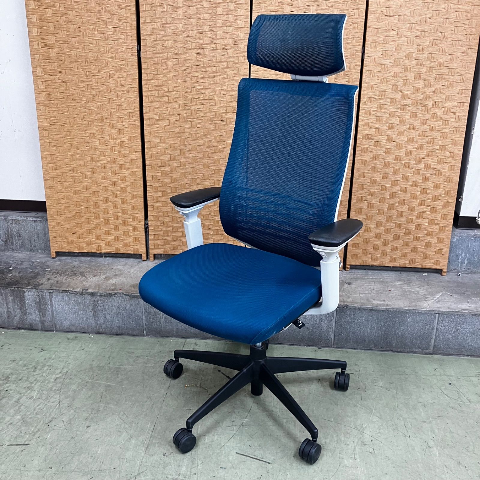 売り切り KOKUYO コクヨ Bezel ベゼル CRS-G 2822 E 1 オフィスチェア 直接 横浜市保土ヶ谷区