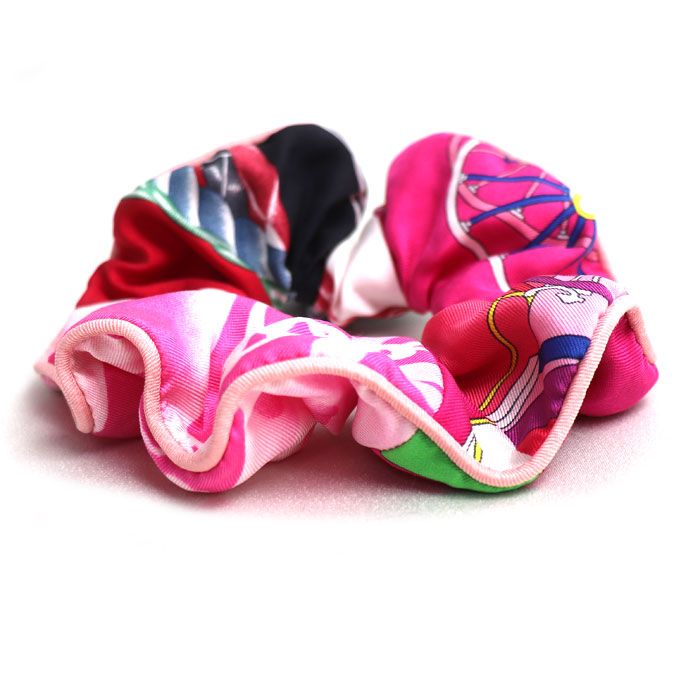 【未使用】エルメス　シュシュ　ヘアアクセサリー　マルチカラー　シルク100% HERMES エルメス シルク シュシュ クラウディア ヘアアクセサリー