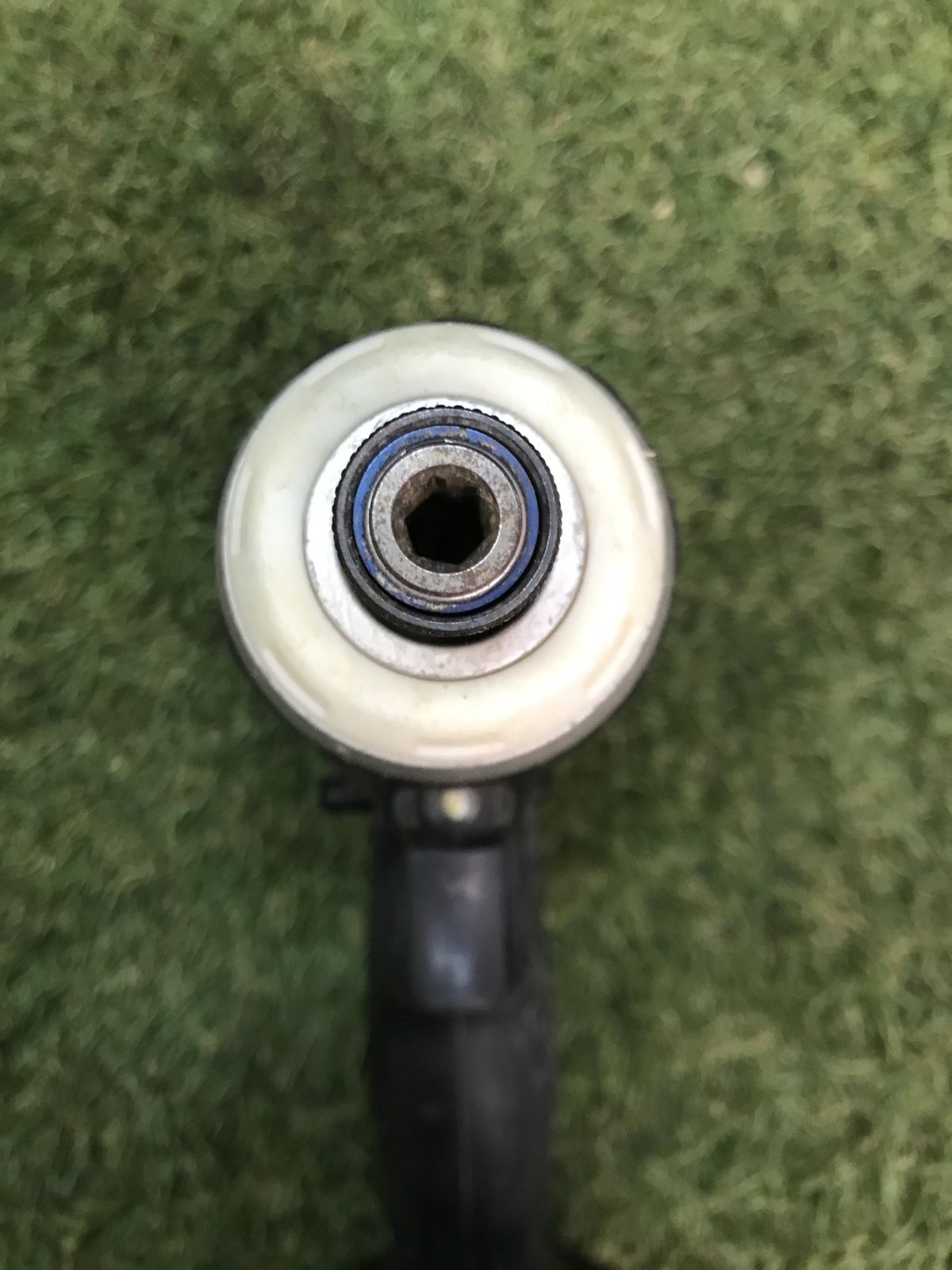 v充電式4モードインパクトドライバ