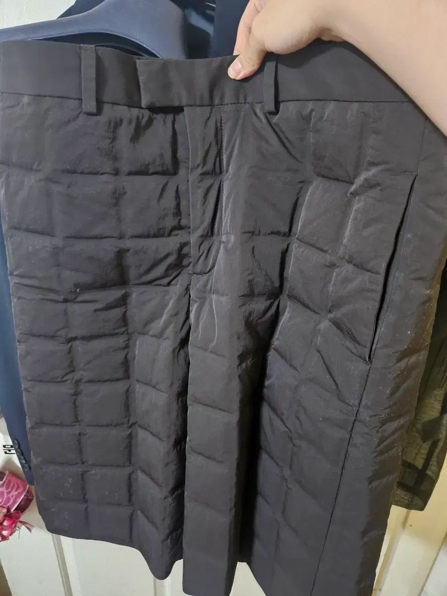 ボッテガ ヴェネタ キルティングパンツ