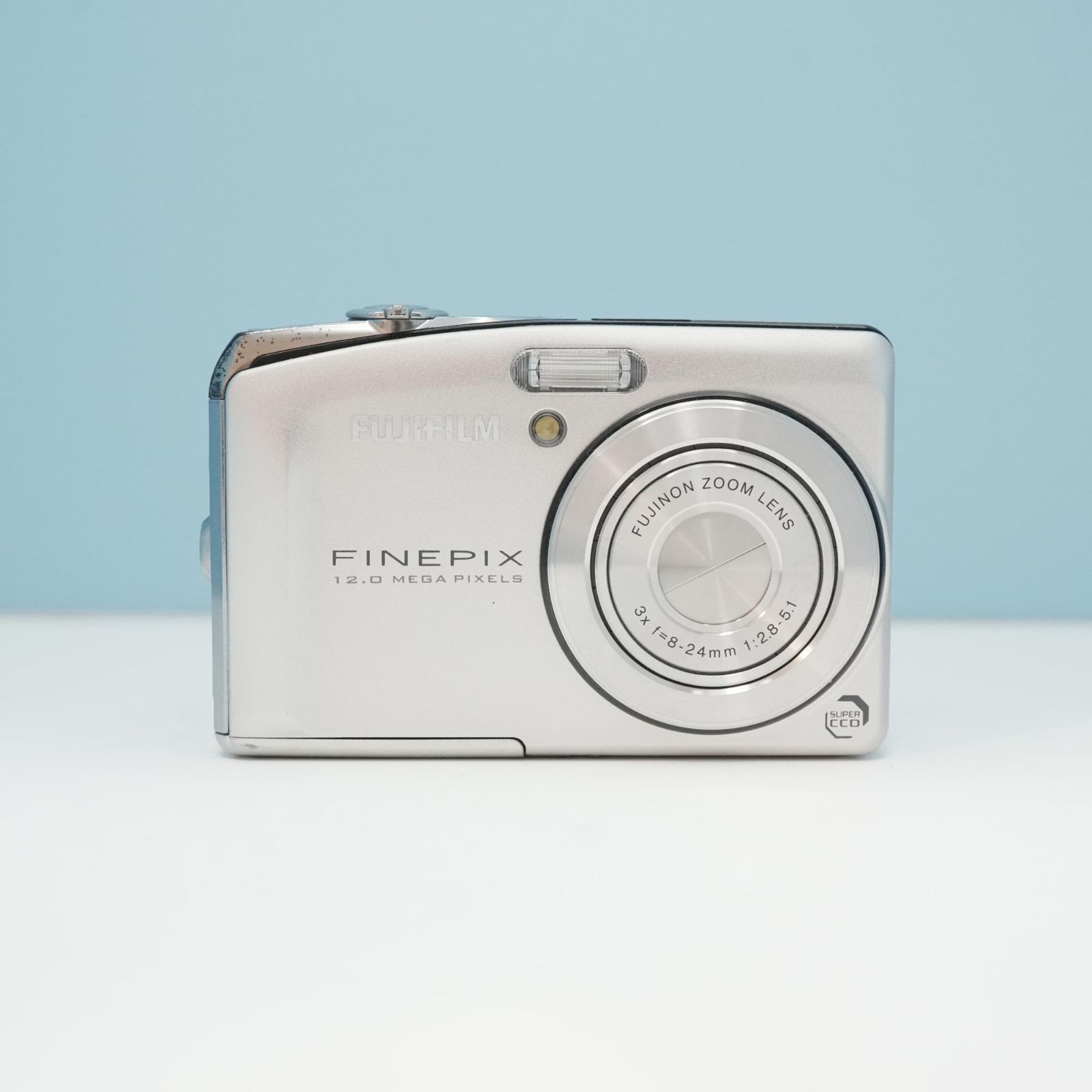 FUJIFILM FINEPIX F50fd デジカメ 美品 a5557 - メルカリ