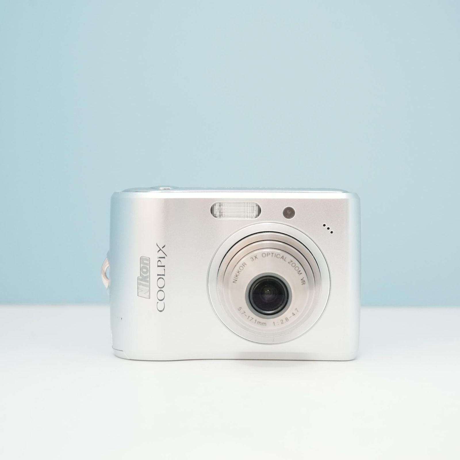 Nikon COOLPIX L15 デジカメ スマホ転送OK フルセット 美品 a5569