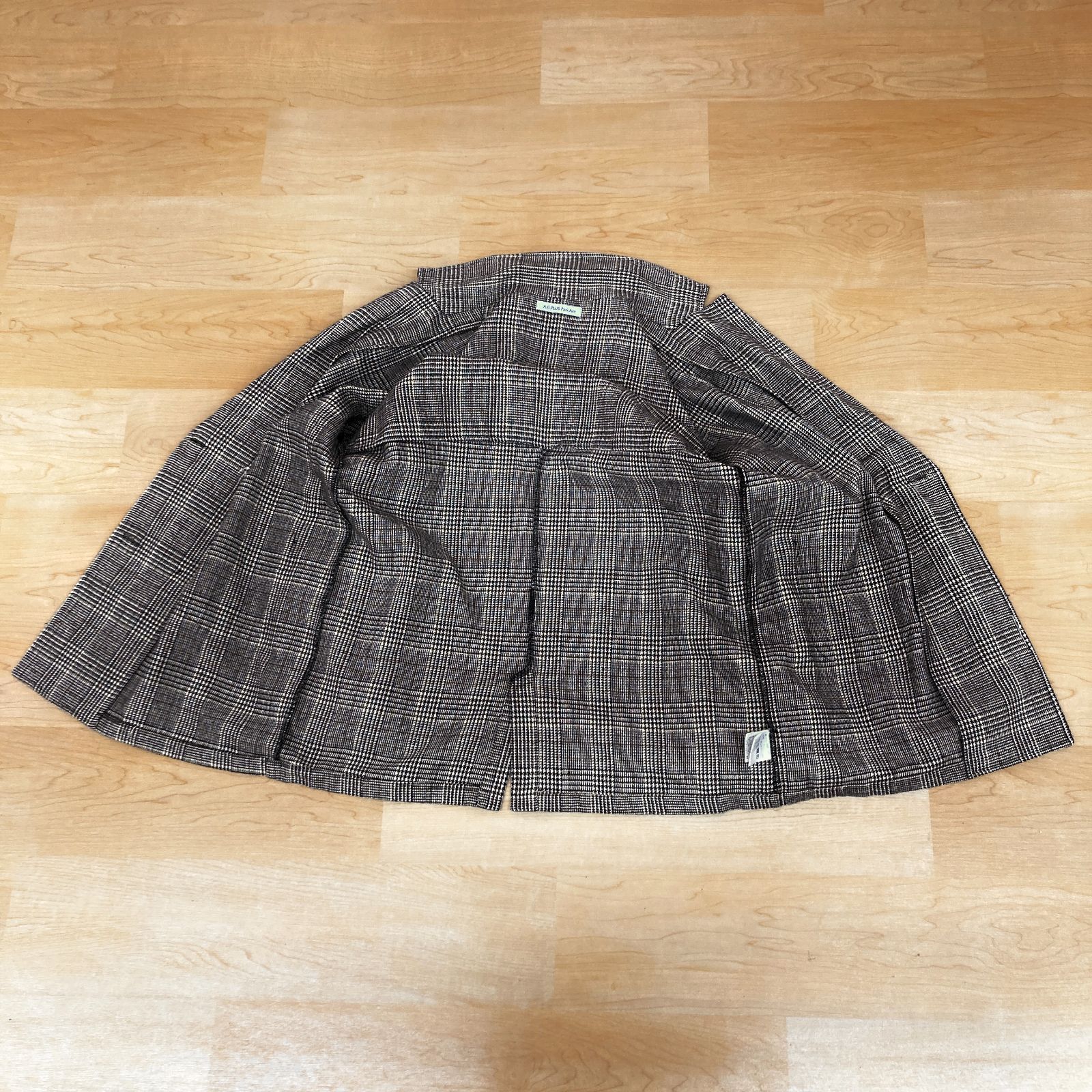 テーラードジャケット