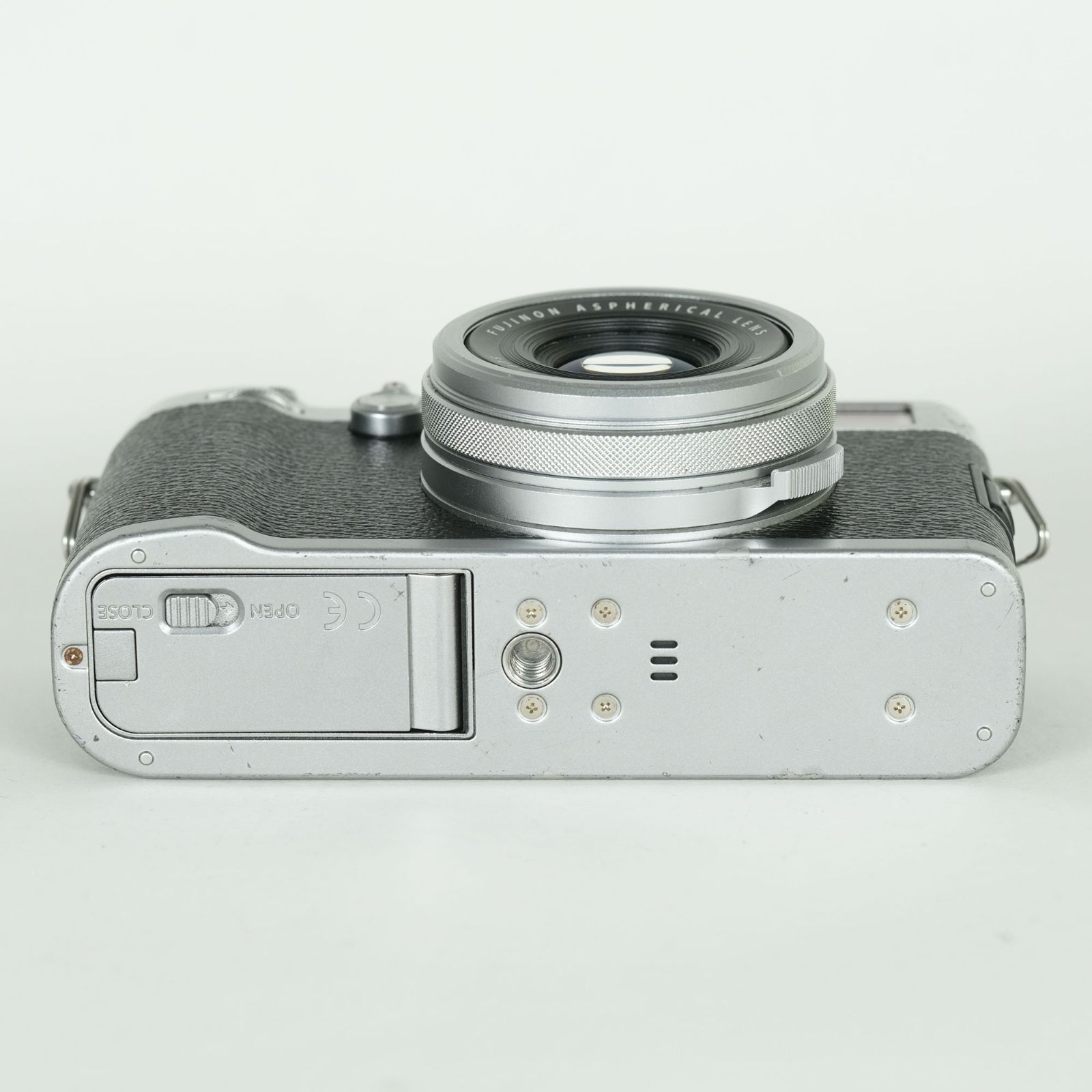 シャッター数28 000回