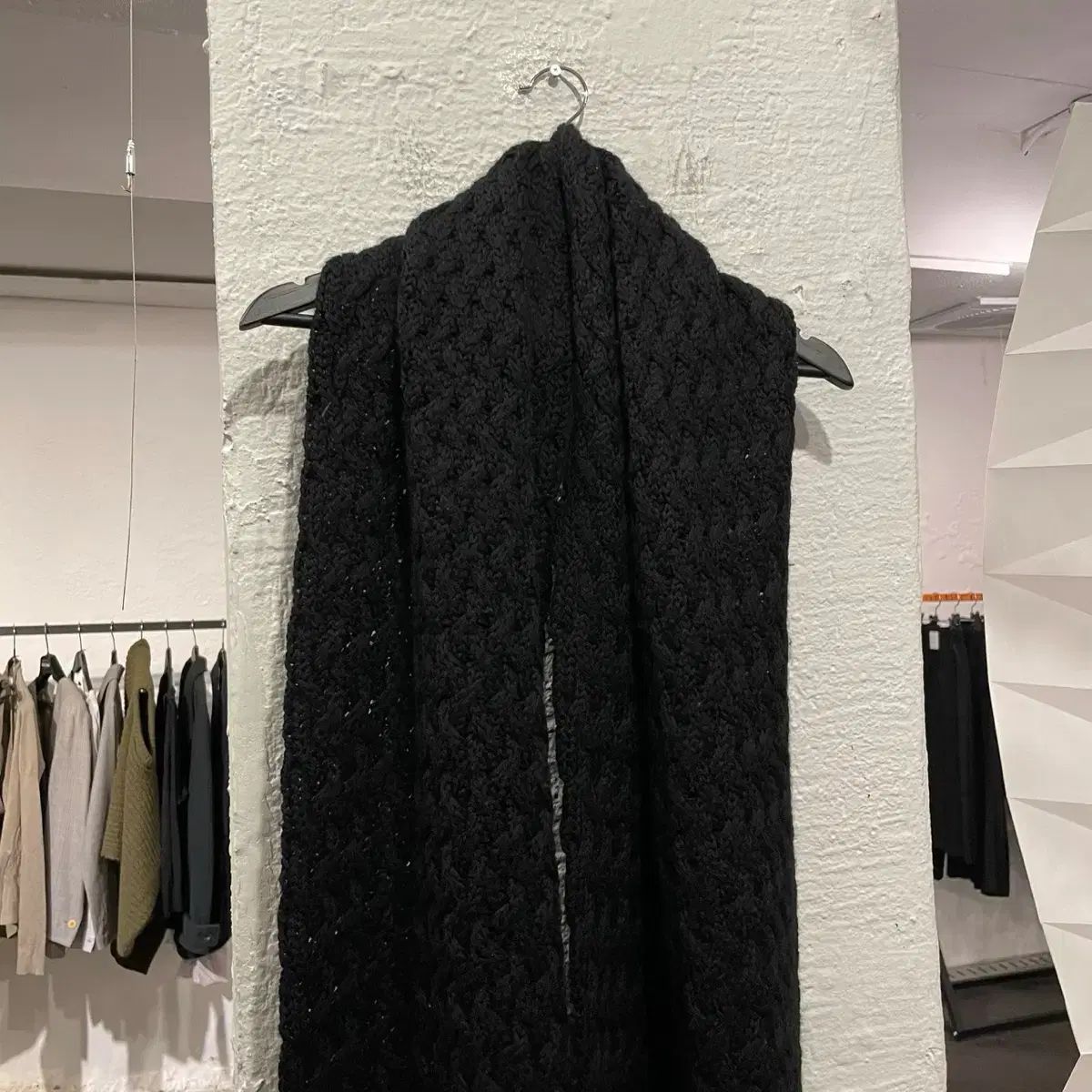 YOHJI YAMAMOTO ヨウジヤマモト オーバーサイズ マフラー - メルカリ