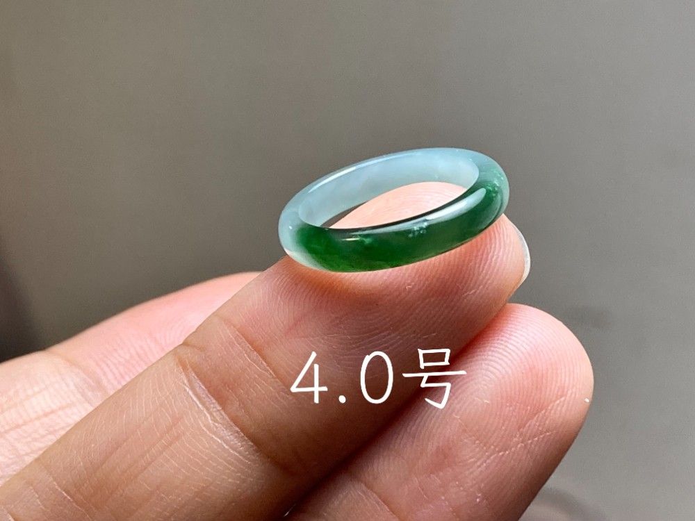 L15-129 ピンキーリング 氷種 4.5号 濃緑 グアテマラ産 A貨 本翡翠