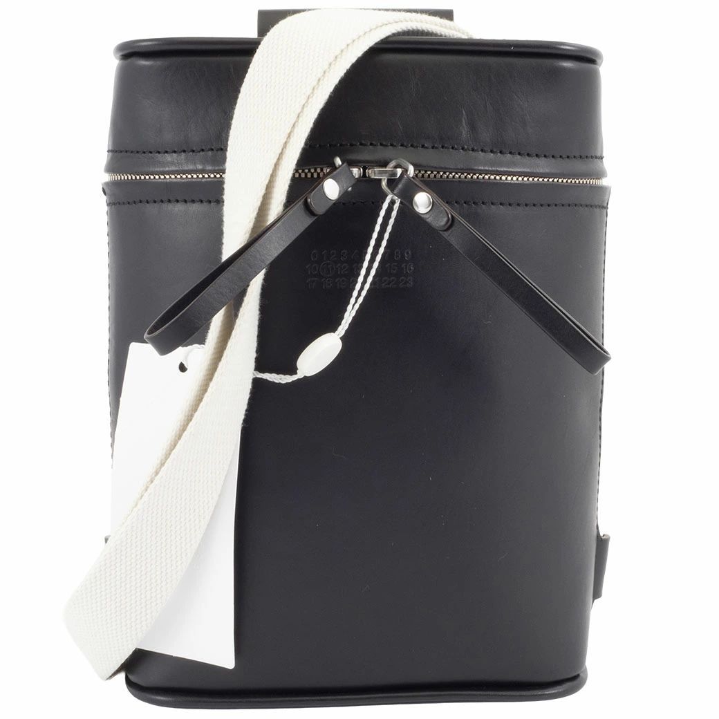 MaisonMargiela メゾンマルジェラ バックパック リュックサック レザー ブラック レディース 小さめ ミニ