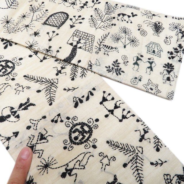  作り帯 付け帯 つけ帯 リサイクル 正絹 カジュアル 仕立て上がり 全通 野蚕糸 刺繍 刺し子 象牙色 黒色 きもの北條 A 1309-9 付け帯 作り帯 帯